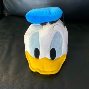 Brand New Disney Limited Edition Tokyo Resort Donald Duck Hat